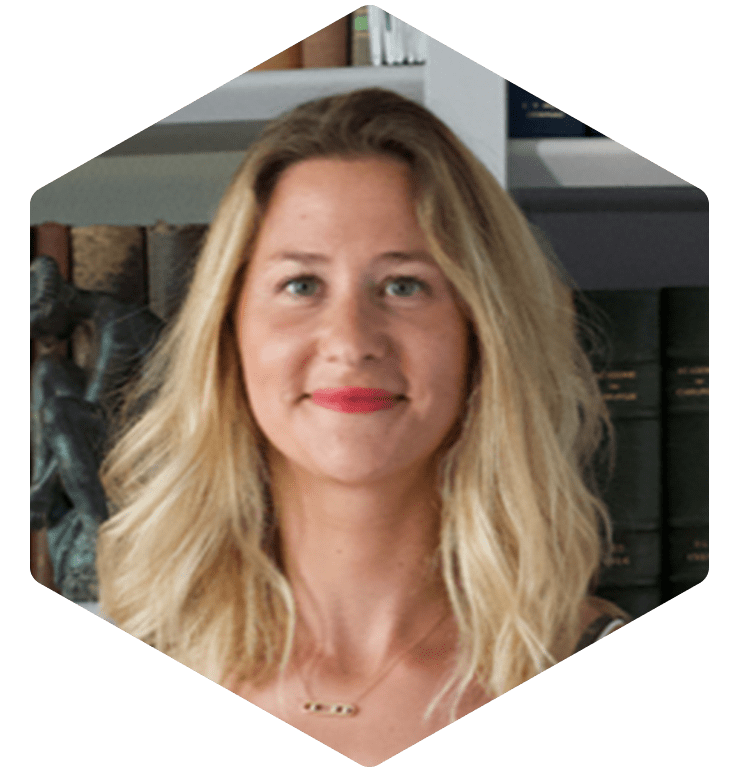 <strong>Dr Delphine AMSELLEM-AVINES</strong> / Chirurgien
